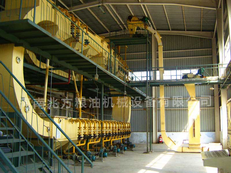 環(huán)型浸出器